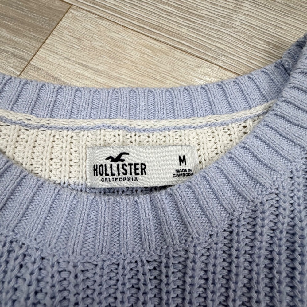 Hollister Womens Blue Cream Striped Shaker Knit Cotton Sweater Size M Relaxed - Picture 2 of 7